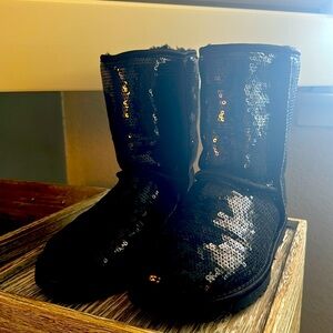 Gently used Ugg sequin boots.